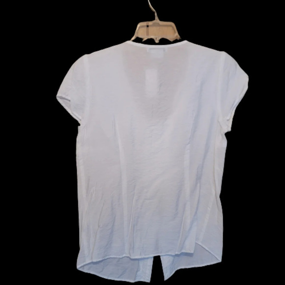 Van Heusen Studio White blouse. NWT - Picture 2 of 8